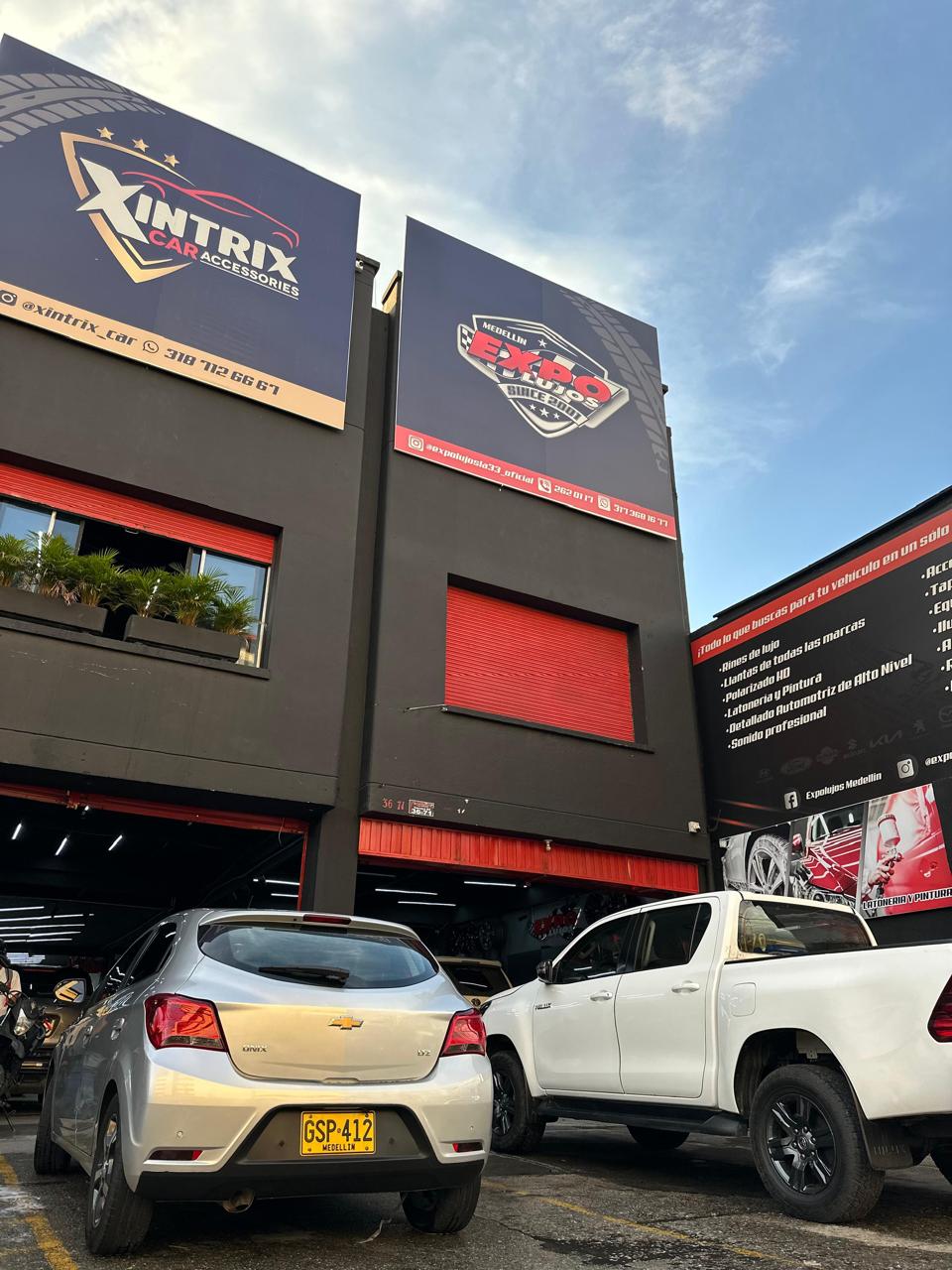 Expolujos La 33 Taller